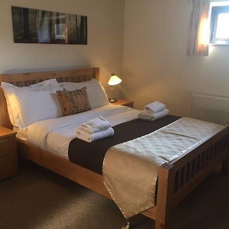The Dean Ale & Cider House Hotell Chichester Eksteriør bilde